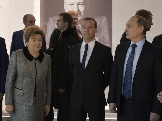 Путин_Медведев_Ельцин_центр